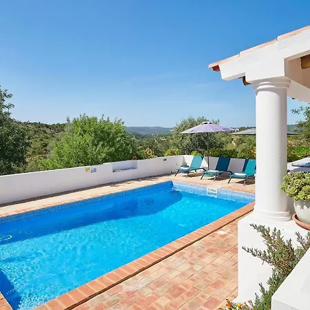 Laranjeira By Vintage Travel