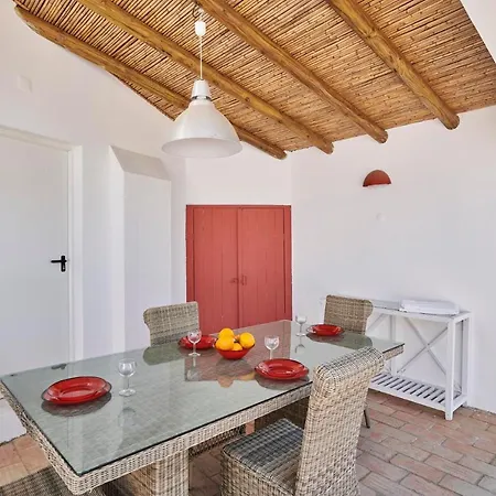 Villa Laranjeira By Vintage Travel *